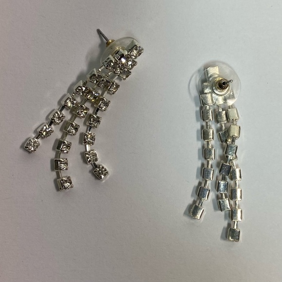 Chandelier crystal silver tone drop women earrings. Used - Picture 5 of 5
